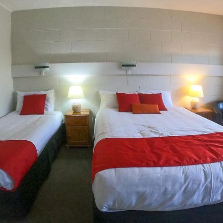 Fiesta Court Motel Whanganui Exterior photo
