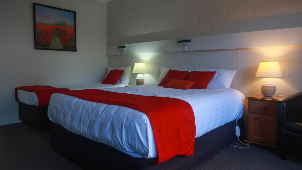 Fiesta Court Motel Whanganui Exterior photo