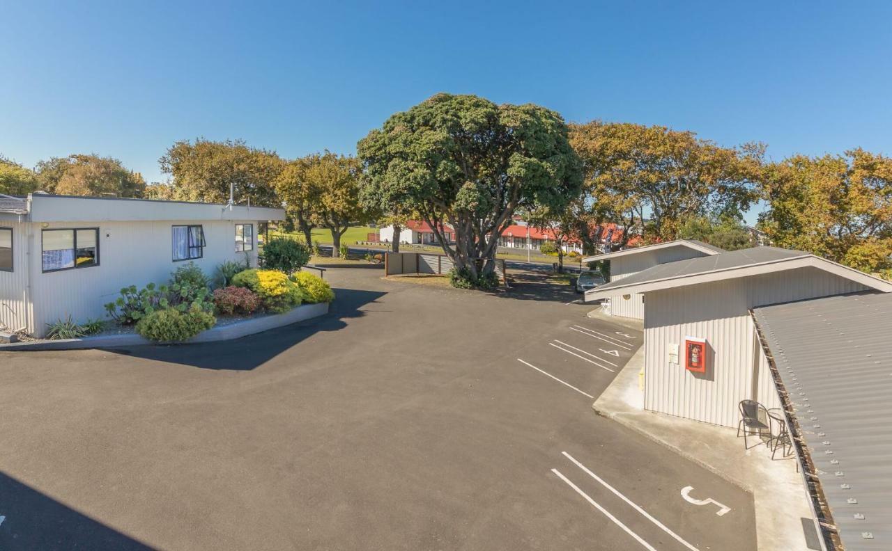 Fiesta Court Motel Whanganui Exterior photo